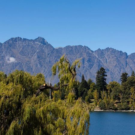 Queenstown House Lakeside Екстериор снимка